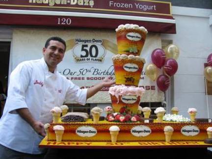 pics of cakes from cake boss. Cake Boss vs Ace of Cakes